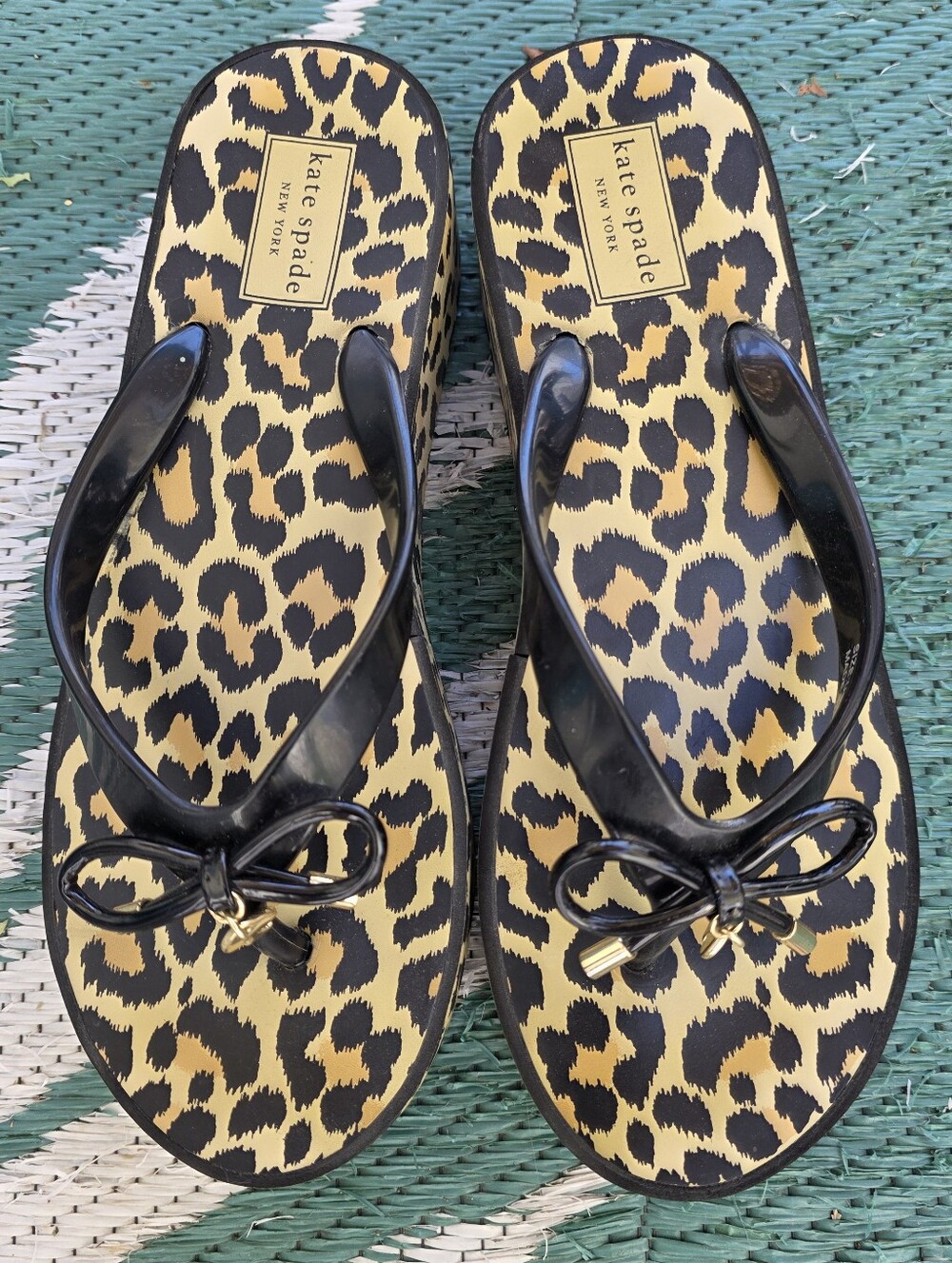 kate spade Leopard Print Black Bow Platform Flip Flops 8